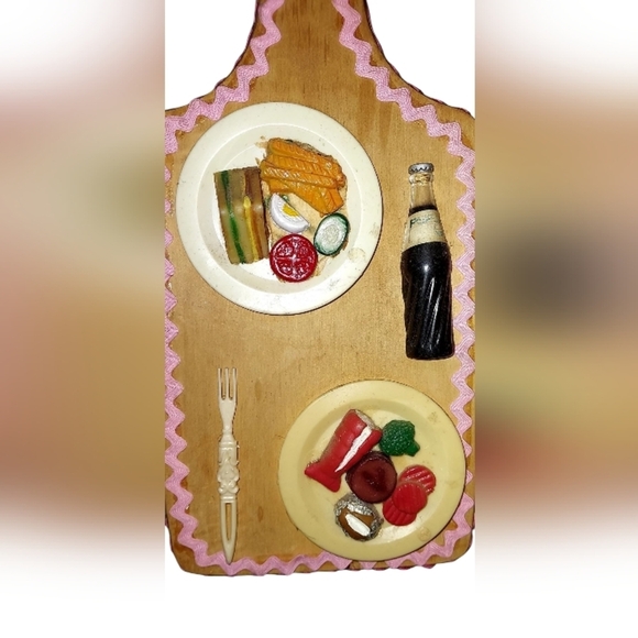 Vintage Granny Core Decorative Wooden Dining Set with Pink Accent - Picture 4 of 6